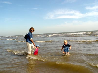 A quick splash in the see at Walton-on-the-Nase